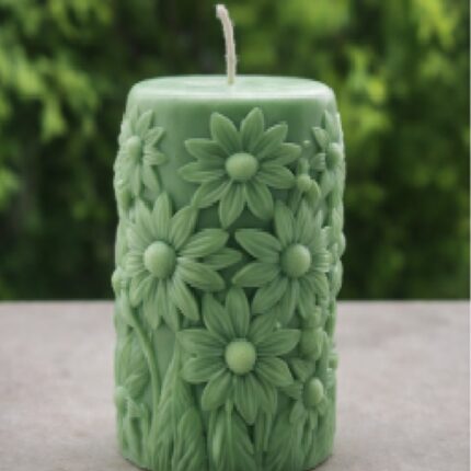 flowery-day-break-soy-wax-candle-green